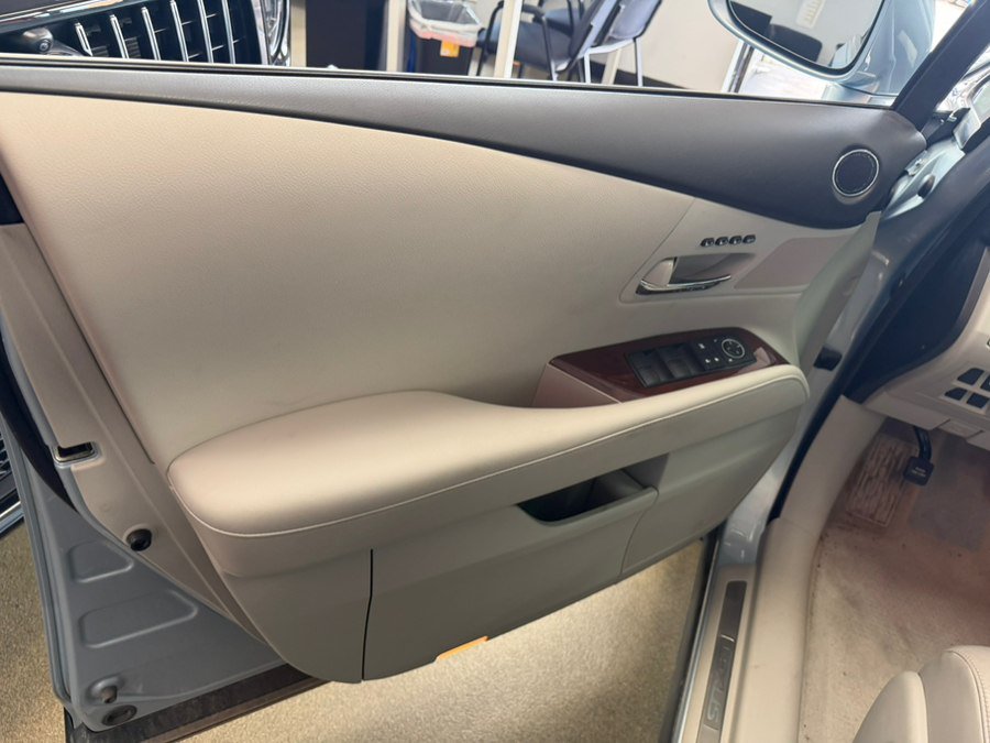 Used 2011 Lexus RX 350 AWD w/ Premium Pkg image 27