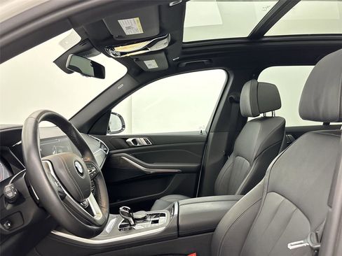 Used 2022 BMW X5 xDrive40i w/ Premium Package image 24
