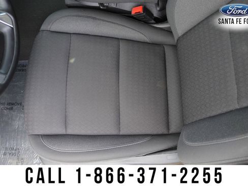 Used 2025 Chevrolet Silverado 1500 LT image 25