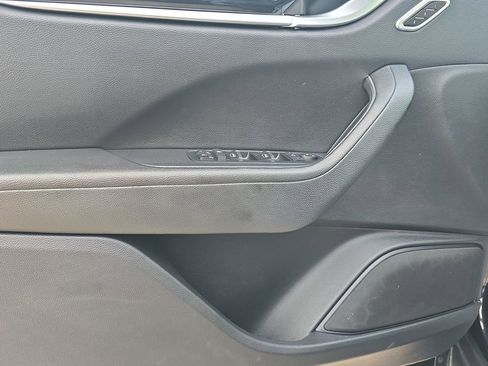 Used 2018 Maserati Levante Base image 26