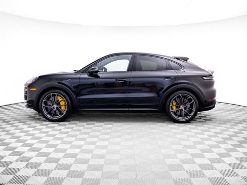 Certified 2026 Porsche Cayenne Turbo GT AWD/4WD image 2
