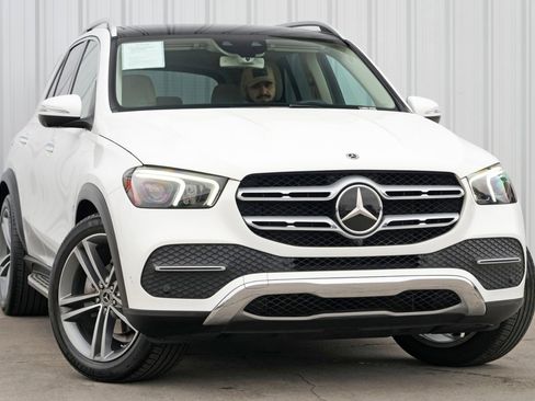 Used 2020 Mercedes-Benz GLE 350 4MATIC image 2