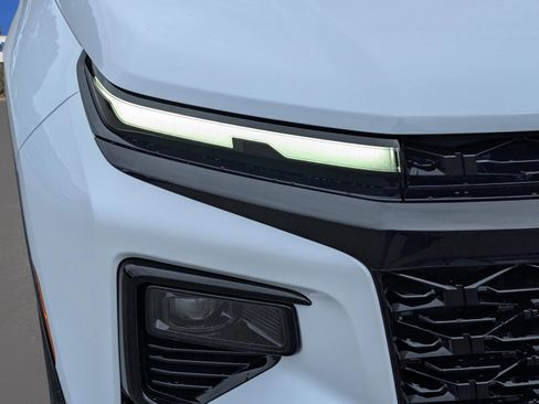 New 2026 Chevrolet Traverse RS image 4