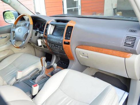 Used 2005 Lexus GX 470 AWD/4WD image 18