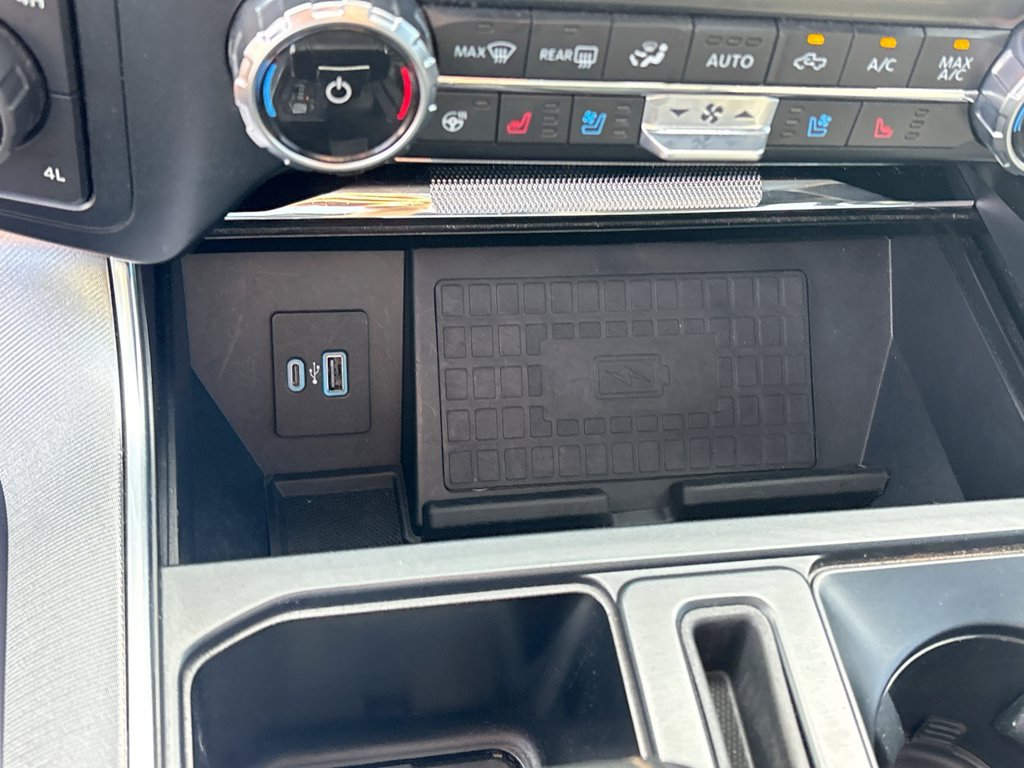 Used 2022 Ford F150 Platinum w/ FX4 Off-Road Package AWD/4WD image 39