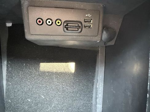 Used 2014 Ford F150 Limited AWD/4WD image 34