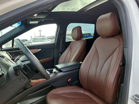 Used 2020 Lincoln Nautilus Reserve w/ Equipment Group 201A image 10