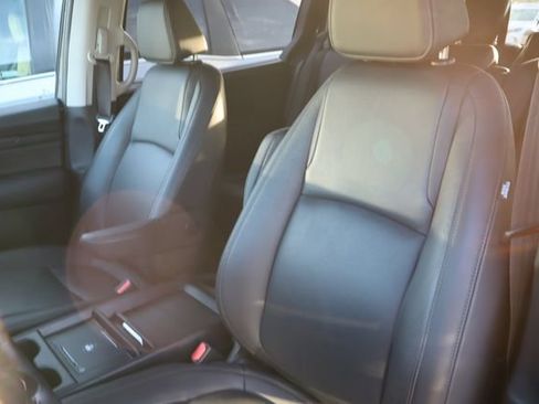 Used 2025 Honda Odyssey EX-L image 6