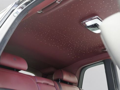 Certified 2020 Rolls-Royce Cullinan AWD/4WD image 34