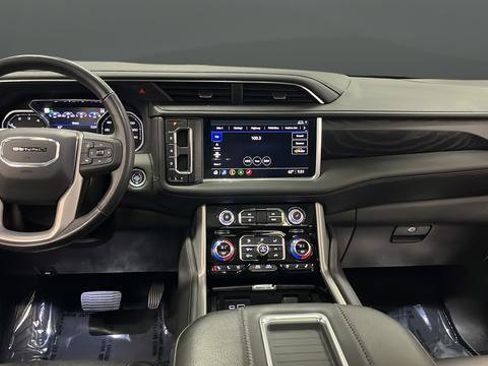 Used 2021 GMC Yukon Denali AWD/4WD image 11