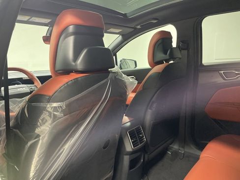 New 2026 Kia Sportage SX image 18