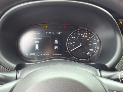 Used 2023 Nissan Kicks SV FWD image 21
