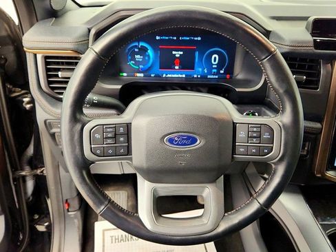 Used 2022 Ford F150 Lightning Lariat AWD/4WD image 13