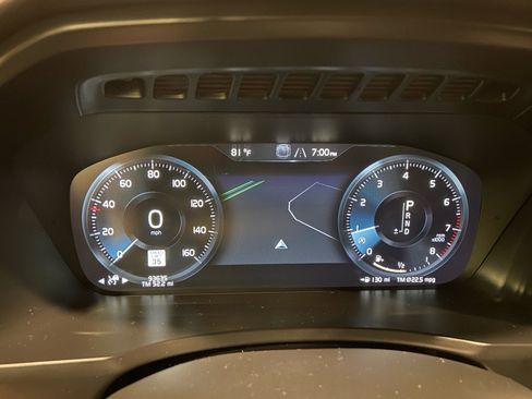 Used 2017 Volvo XC90 T6 Momentum w/ Vision Package image 44