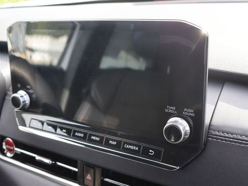 Used 2023 Mitsubishi Outlander SE AWD/4WD image 10