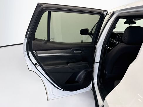 Used 2025 GMC Terrain Elevation AWD/4WD image 26
