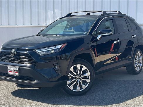 Used 2024 Toyota RAV4 XLE Premium w/ Weather Package image 2