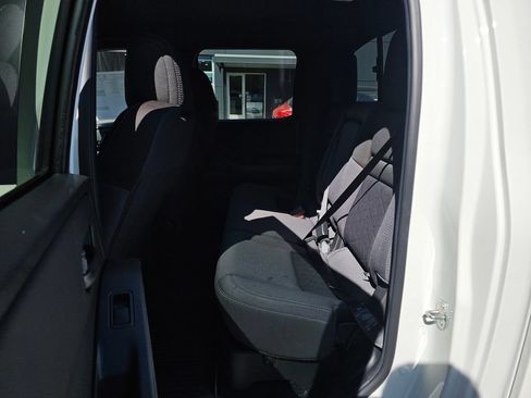 New 2026 Nissan Frontier SV w/ All-Weather Content Package AWD/4WD image 13
