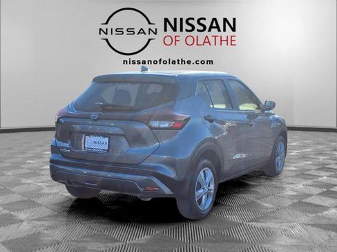 Certified 2025 Nissan Kicks Play S FWD image 28