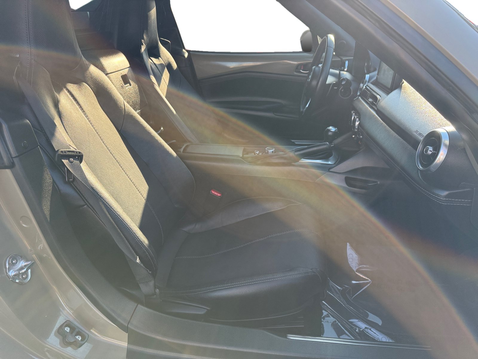 Used 2023 MAZDA MX-5 Miata Grand Touring RWD image 17