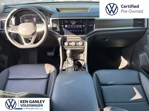 Used 2023 Volkswagen Atlas SE AWD/4WD image 16