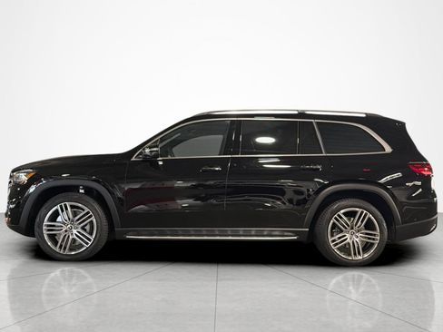 New 2026 Mercedes-Benz GLS 450 4MATIC image 2