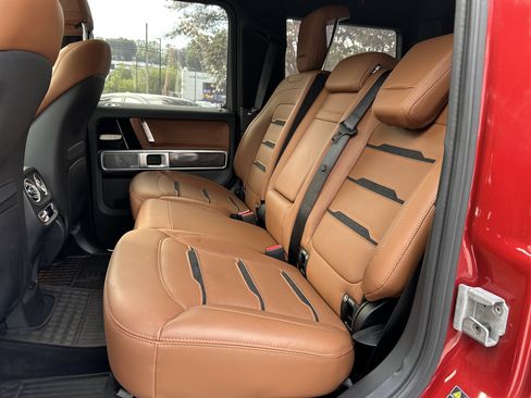Certified 2025 Mercedes-Benz G 63 AMG 4MATIC image 40