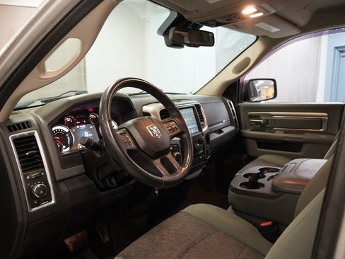 Used 2017 RAM 1500 Big Horn image 6