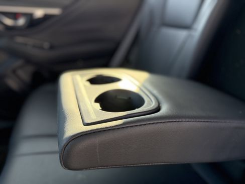 Used 2022 Subaru Outback Limited image 26