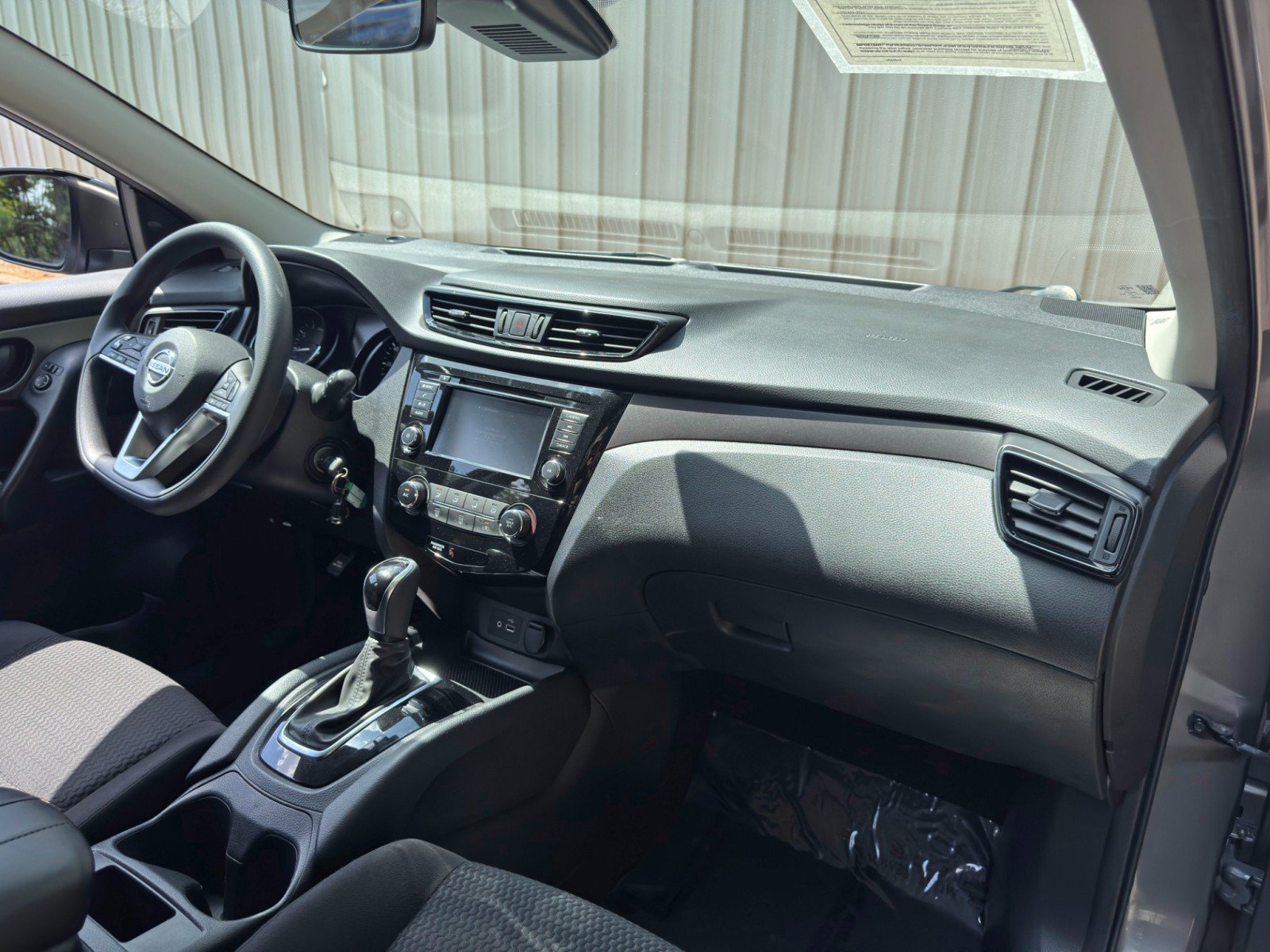 Used 2020 Nissan Rogue Sport S w/ Appearance Package FWD image 13
