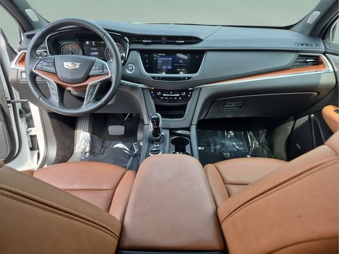 Used 2023 Cadillac XT5 Premium Luxury w/ Technology Package FWD image 23