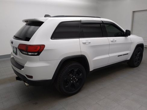 Used 2021 Jeep Grand Cherokee Freedom Edition RWD image 10