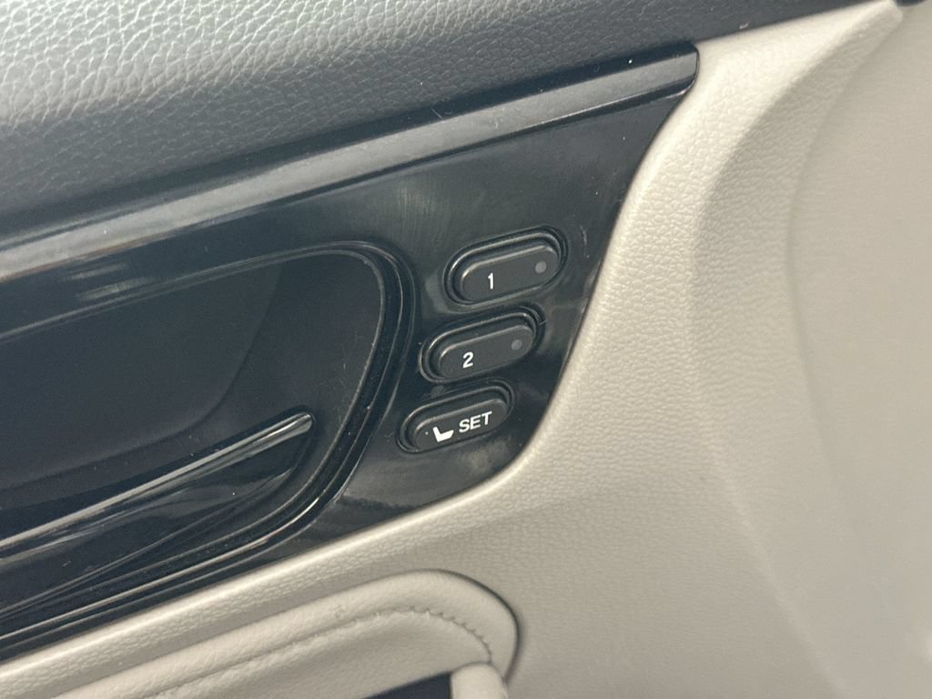 Used 2019 Honda Odyssey Elite image 24