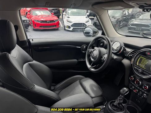 Used 2018 MINI Cooper S FWD image 23