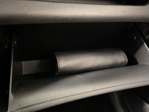 Used 2019 Hyundai Santa Fe SEL FWD image 27