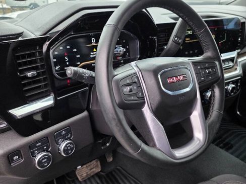 Used 2024 GMC Sierra 1500 Elevation AWD/4WD image 12