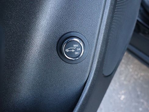 Used 2021 Chevrolet Blazer RS image 15