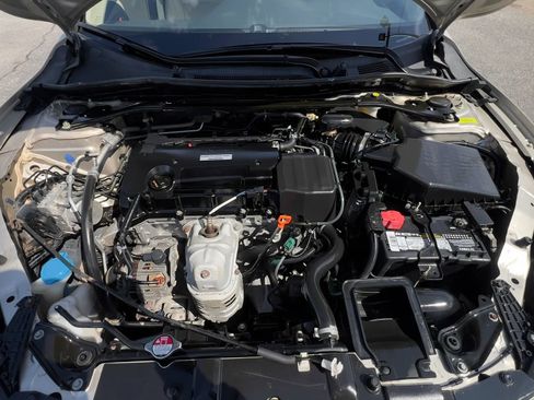 Used 2016 Honda Accord EX-L image 14