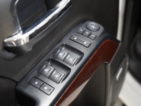 Used 2018 GMC Sierra 1500 SLT image 19