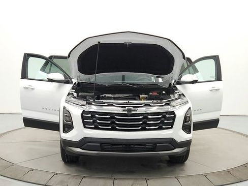 New 2026 Chevrolet Equinox LT image 10