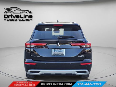 Used 2024 Mitsubishi Outlander SEL image 3