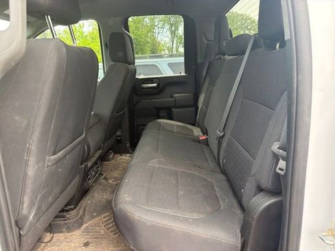 Used 2022 Chevrolet Silverado 2500 LT w/ Convenience Package AWD/4WD image 6