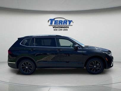 Certified 2024 Volkswagen Tiguan SE w/ Panoramic Sunroof Package
