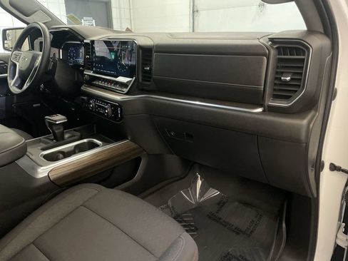 Used 2023 Chevrolet Silverado 1500 RST w/ Convenience Package II AWD/4WD image 23