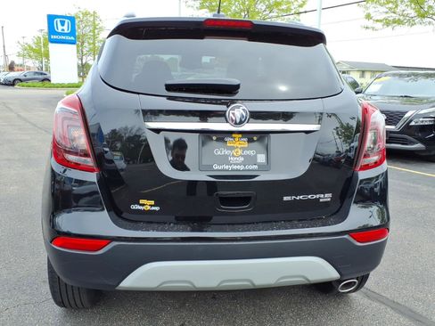 Used 2022 Buick Encore Preferred w/ Safety Package AWD/4WD image 10