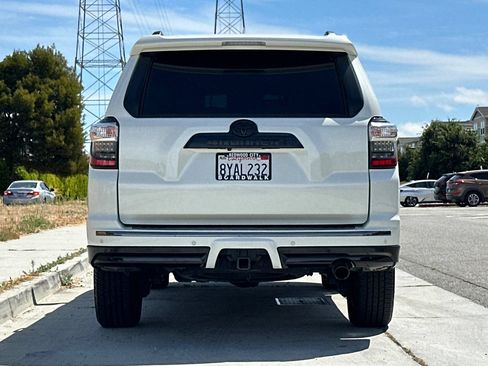 Used 2021 Toyota 4Runner Nightshade AWD/4WD image 5