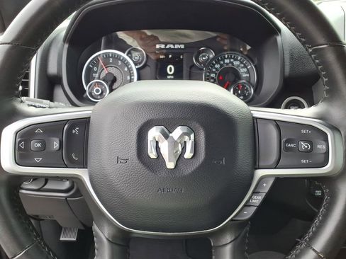 Certified 2024 RAM 2500 Big Horn w/ Night Edition AWD/4WD image 5