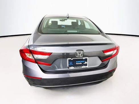 Used 2018 Honda Accord LX image 7