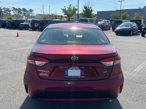 Used 2022 Toyota Corolla LE FWD image 17