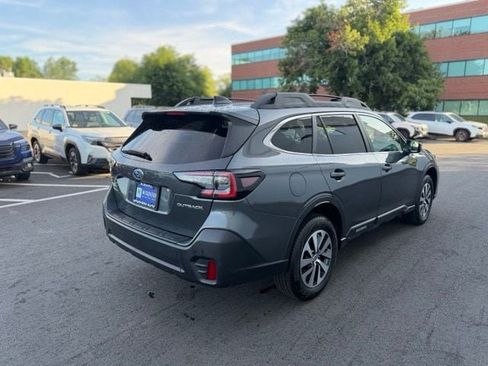 Used 2021 Subaru Outback Premium AWD/4WD image 6